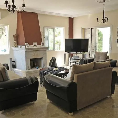 Alsancak Cyprus Villa *